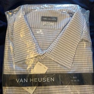 Van Heusen Men’s button down